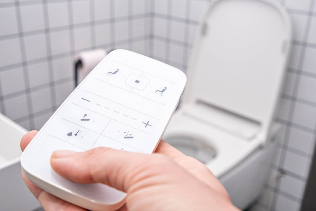 Bidet czy toaleta myjąca – co wybrać?