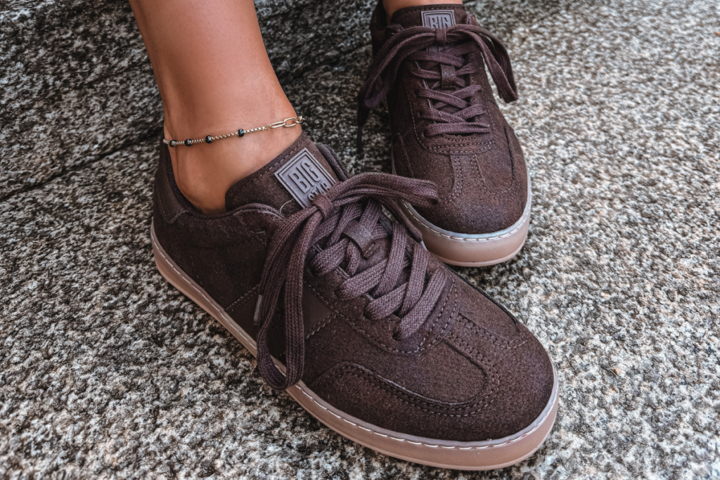 brązowe buty sneakersy damskie 